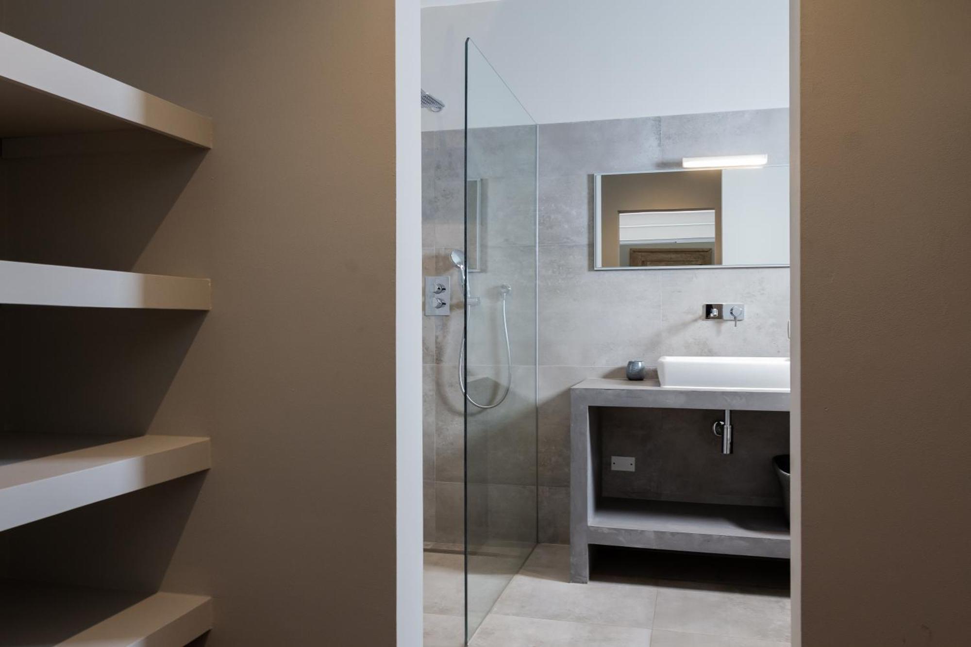 Stylish 4 Bedroom Modern Villa Design, Walking Distance From The Beach Ян-Тил Экстерьер фото